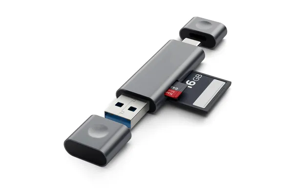 SDカードリーダーを使用してカードとコンピューターを接続します。